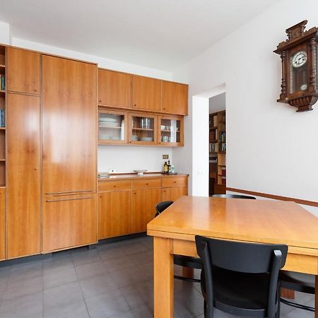 Ca' Stellini - Comoda Casa Indipendente Con Parcheggio Privato ミラノ エクステリア 写真