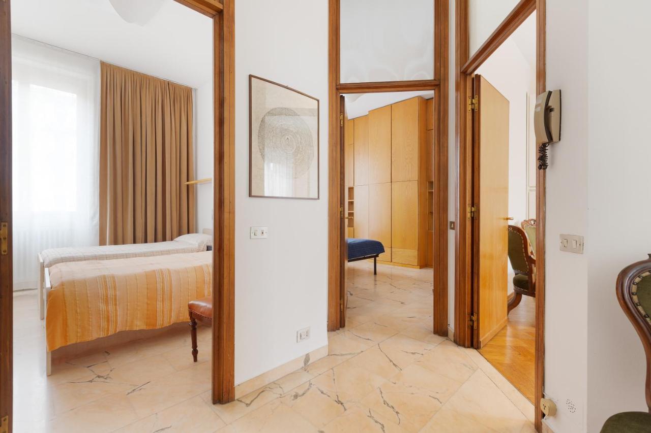Ca' Stellini - Comoda Casa Indipendente Con Parcheggio Privato ミラノ エクステリア 写真