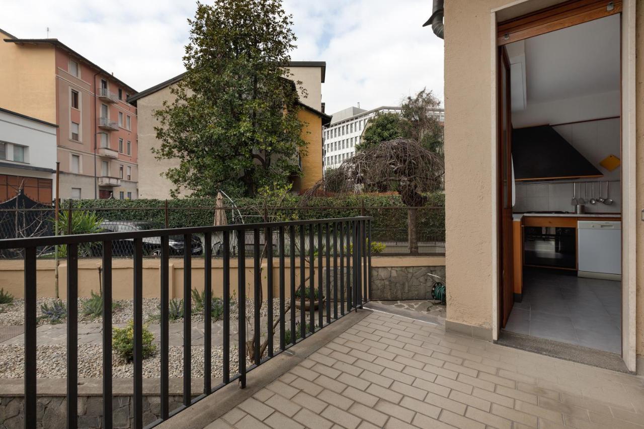 Ca' Stellini - Comoda Casa Indipendente Con Parcheggio Privato ミラノ エクステリア 写真